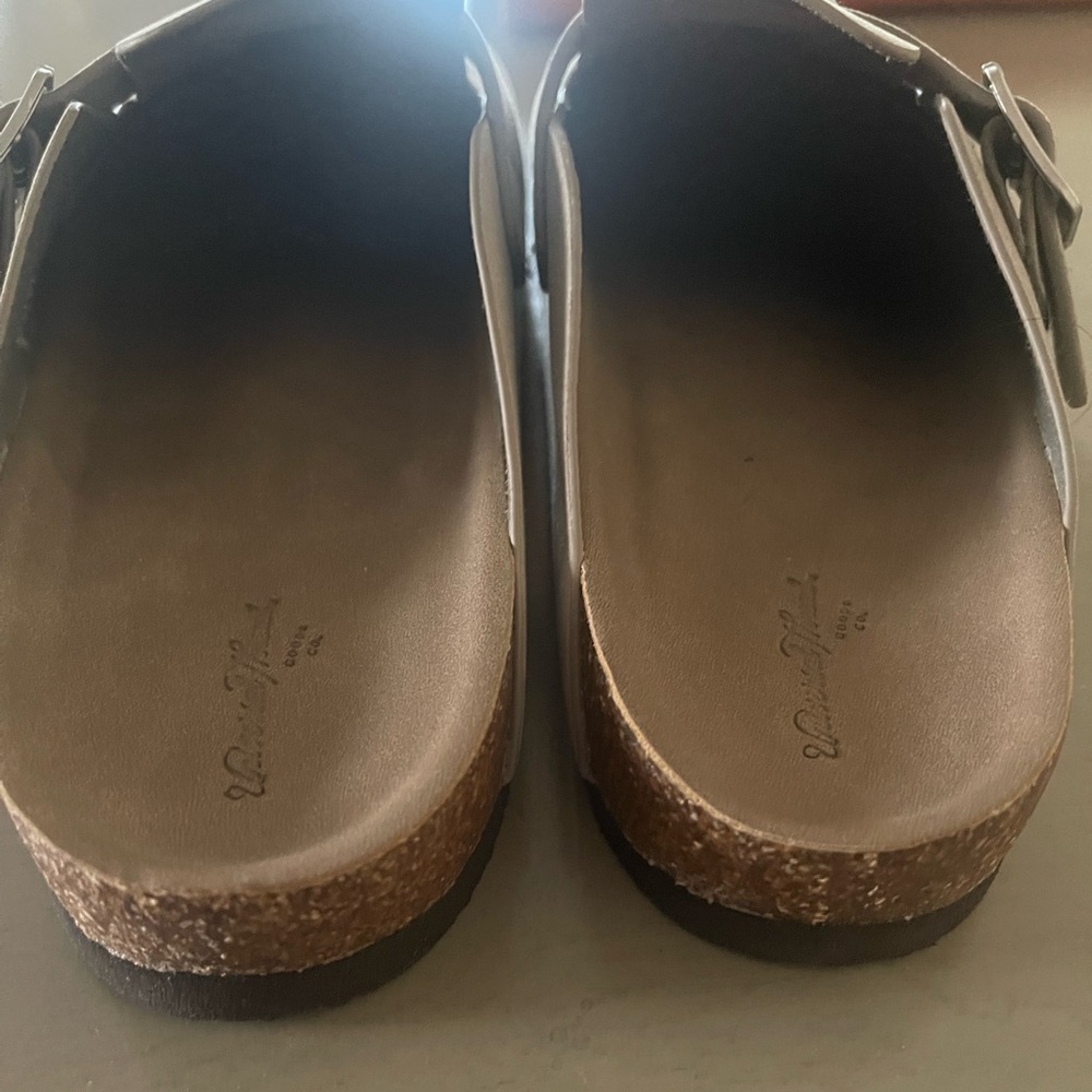 Women clogs - Picture 6 of 8